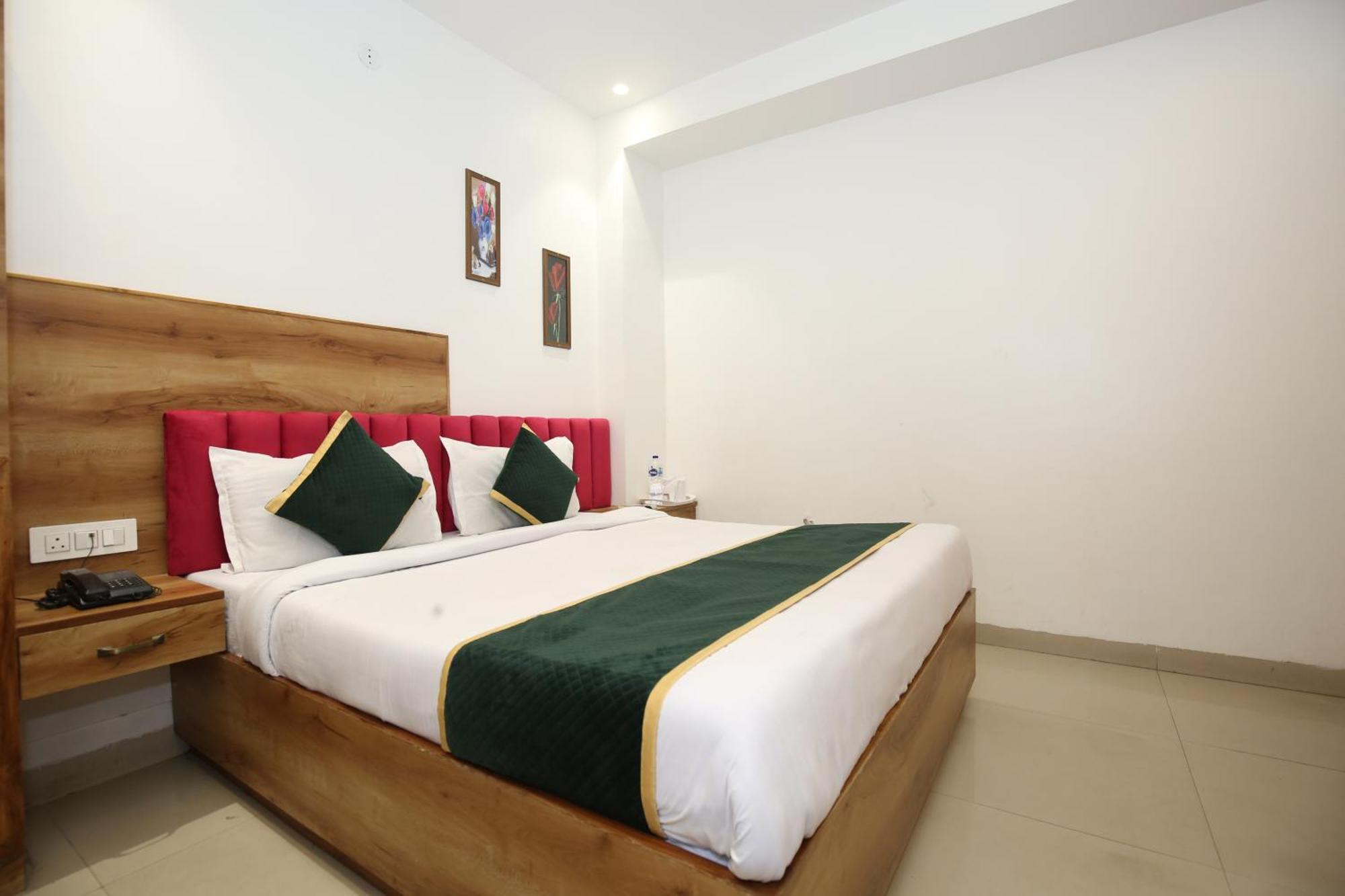 Hotel Rv Regency Amritsar Exterior photo