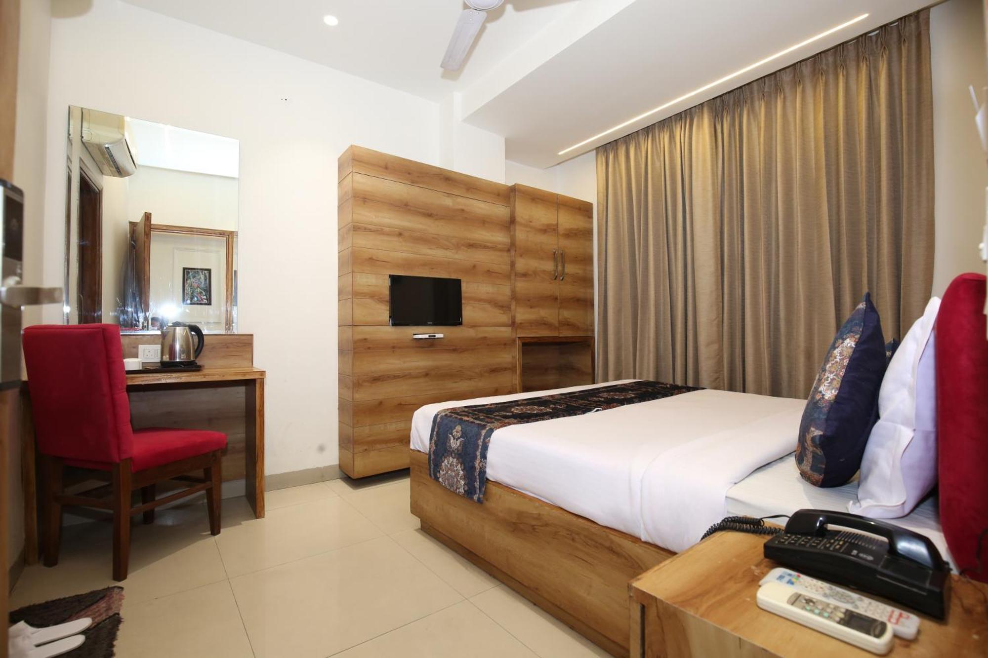 Hotel Rv Regency Amritsar Exterior photo