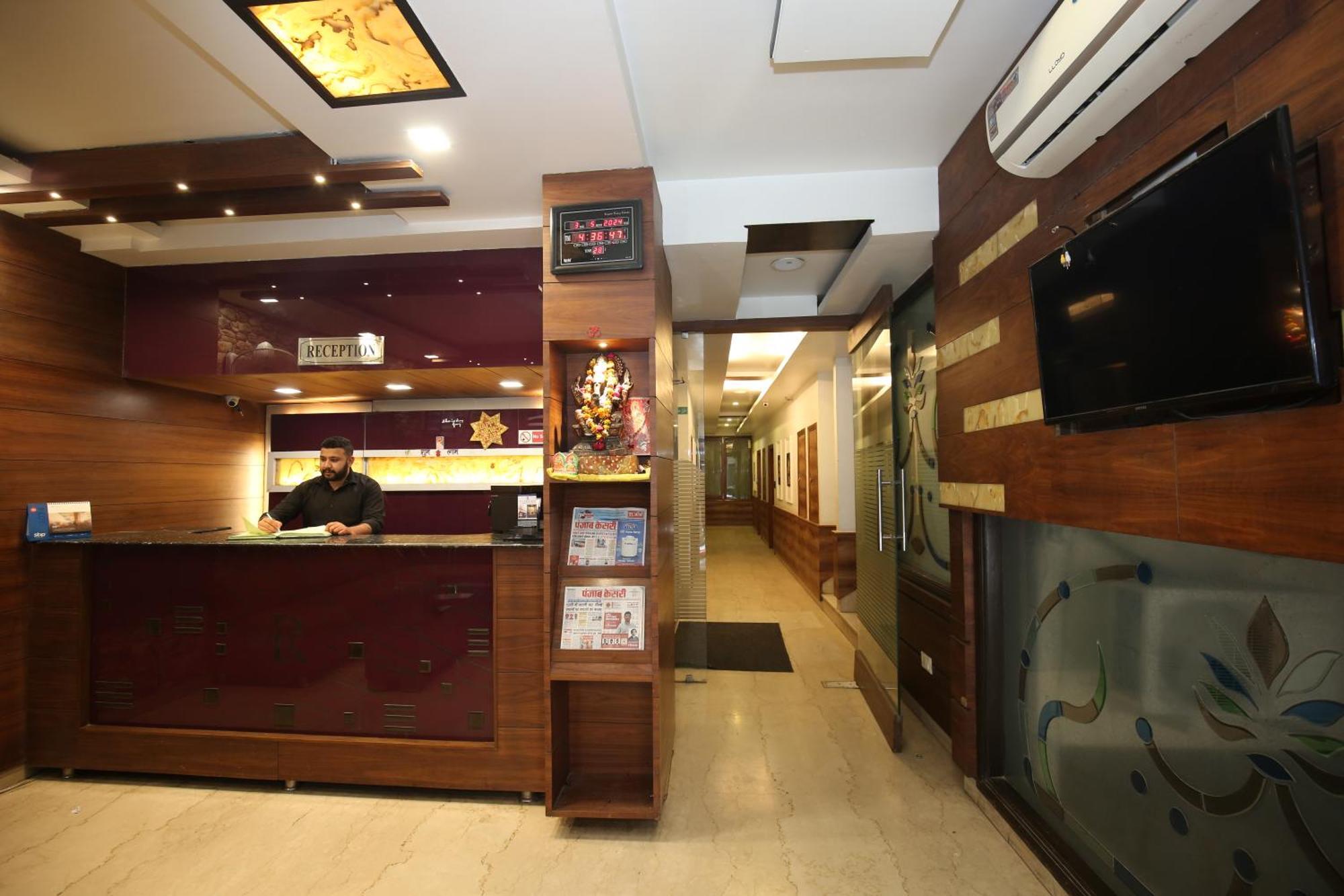 Hotel Rv Regency Amritsar Exterior photo