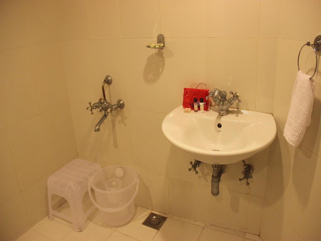 Hotel Rv Regency Amritsar Exterior photo